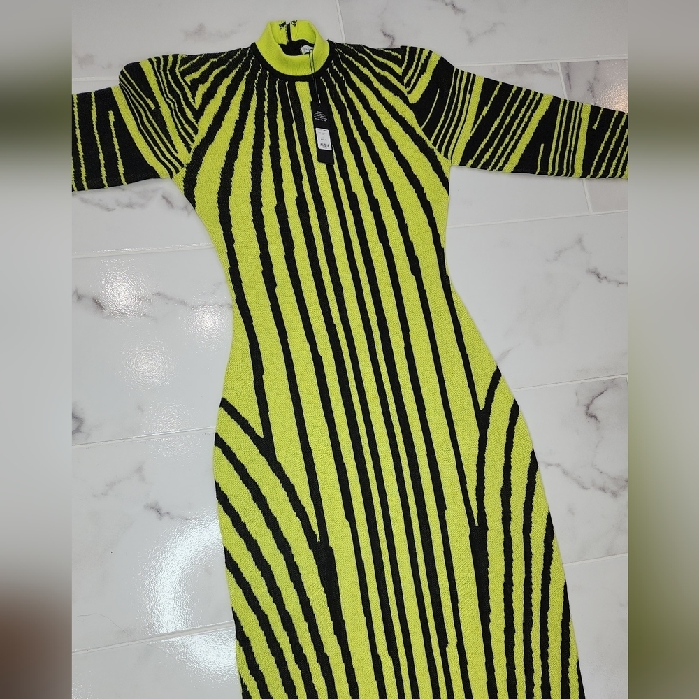 Fashion nova sweater dress - Picture 5 of 7